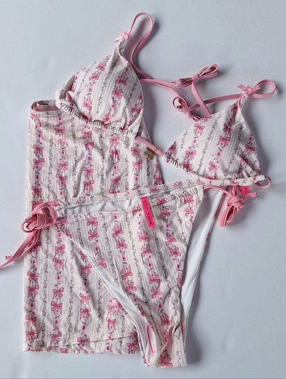 Betsey Johnson 3-Piece Bikini Set Pink Bow Ribbon Print Girly Sz M NWOT Liner